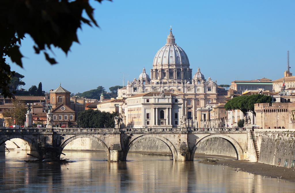 Fermata San Pietro - Appartamento Con Parcheggio Roma Dış mekan fotoğraf